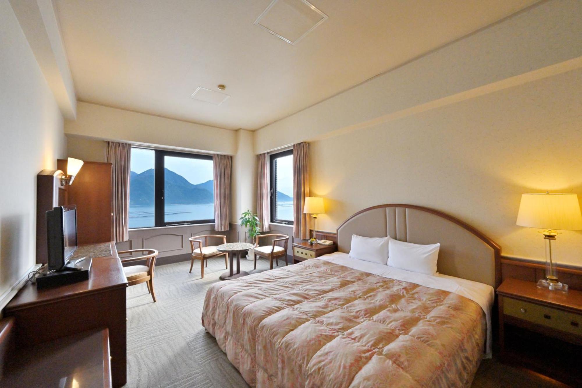 Miyajima Coral Hotel Hatsukaichi Exterior foto
